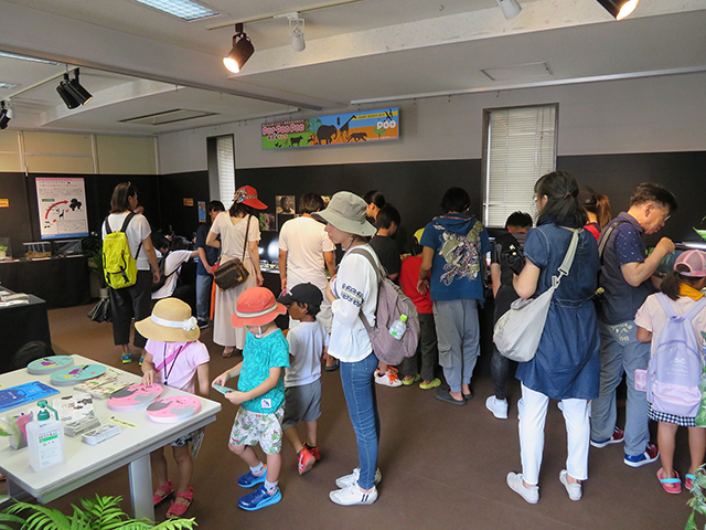 テーマは 魅惑のうんち 天王寺動物園と大阪エコ動物海洋専門学校との共催イベント 今年も連日大賑わいでした 滋慶学園グループ